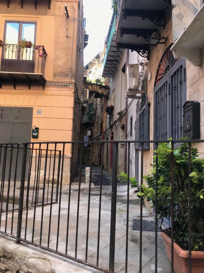 Tiny House Basilio Apartment Palermo Bagian luar foto