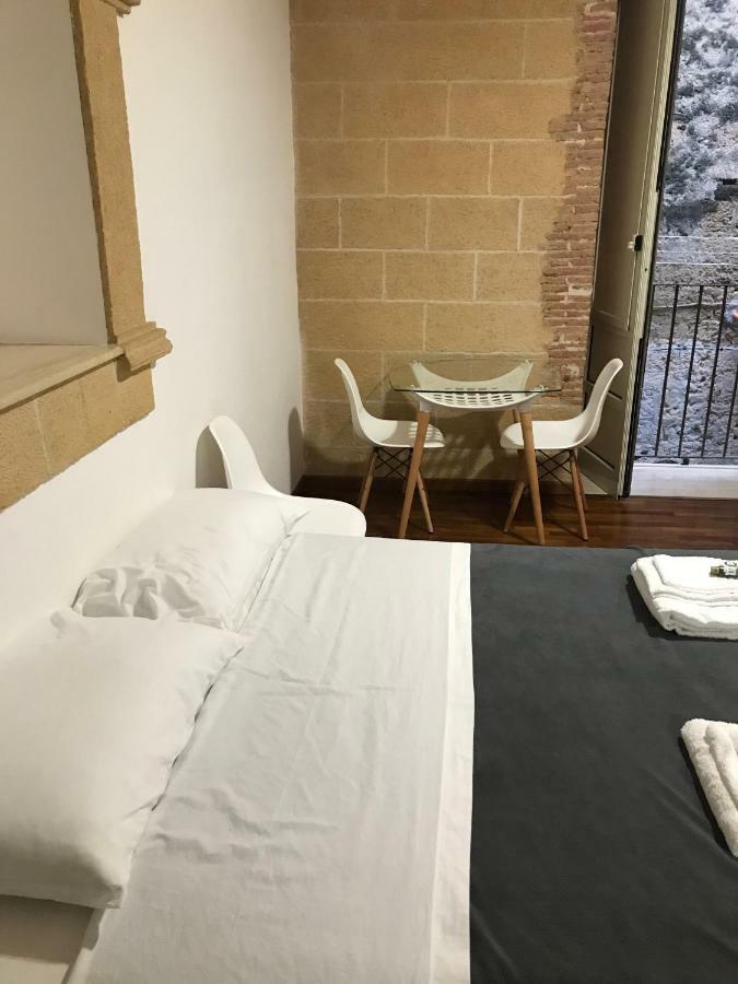 Tiny House Basilio Apartment Palermo Bagian luar foto